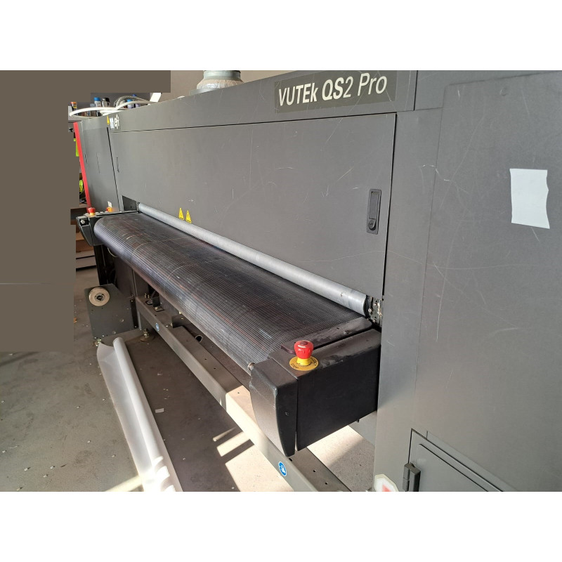 Lietots - EFI VUTEK QS2 Pro production-level UV printer with server EFI Fiery XF RIP
