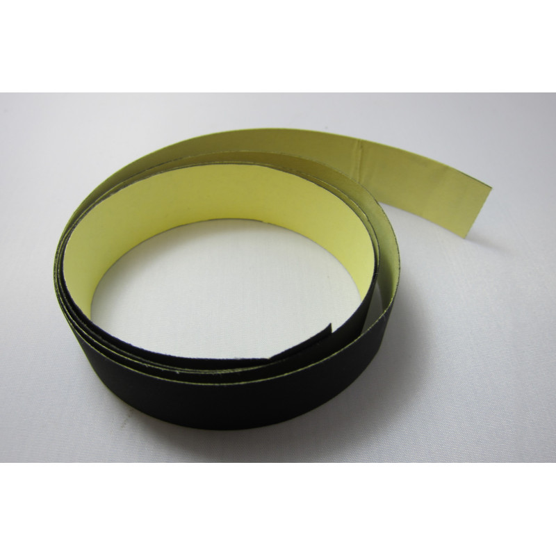 1 meter insulate tape. 2,2 cm width 