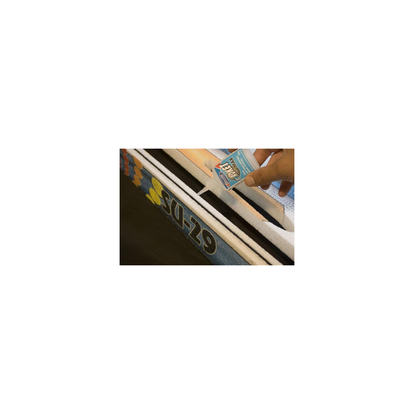 Deluxe Materials Roket Max