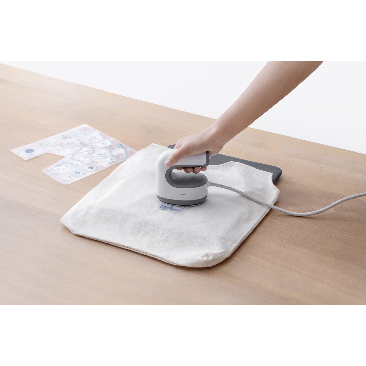 xTool Mini Heat Press