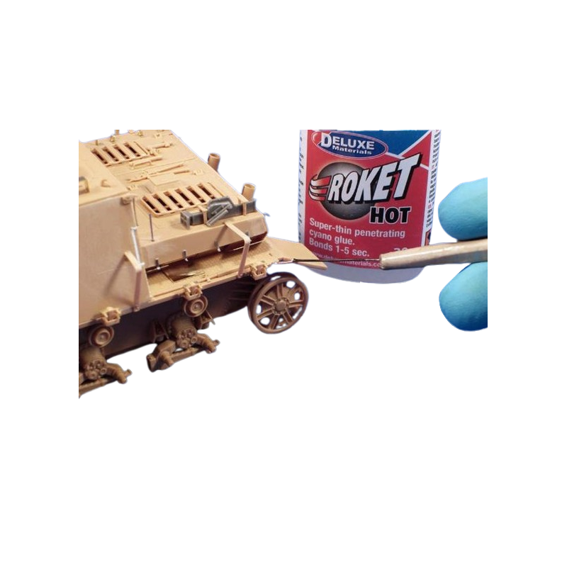 Deluxe Materials Roket Hot