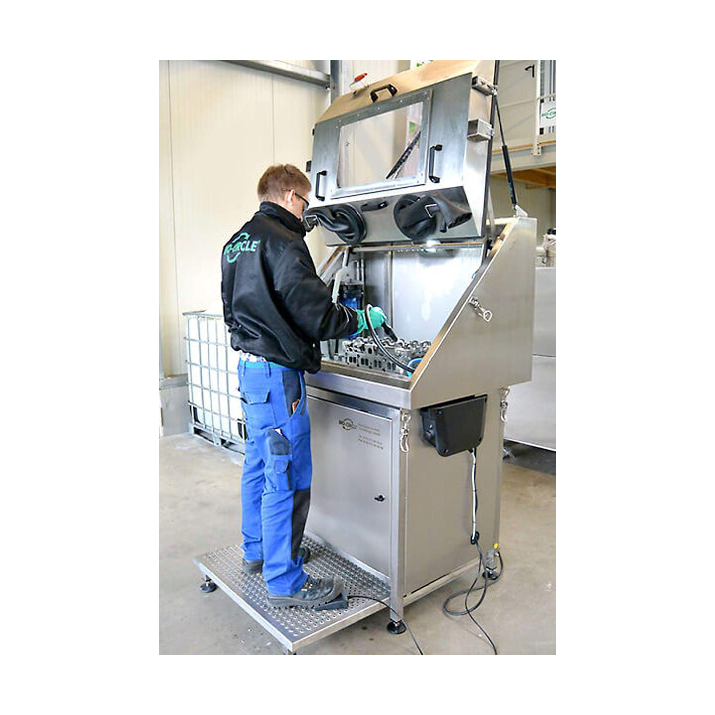 BIO CIRCLE  ALUSTAR 200