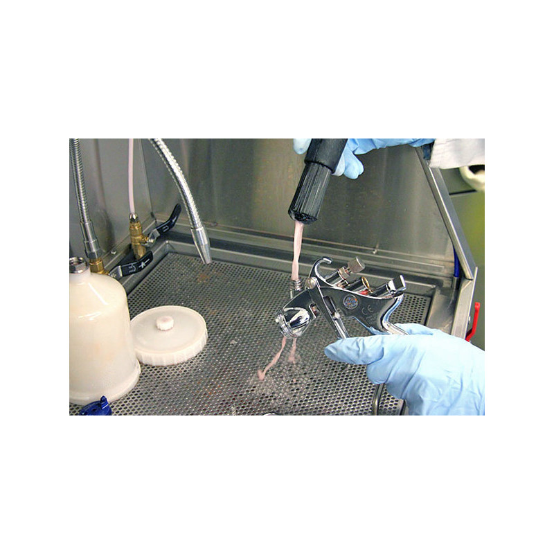 BIO- CIRCLE PROLAQ L 500 krāsu šķīdinātājs noņem vienas un divu komponentu akrila un epoksīda lakas, melamīna un alkīda krāsas.