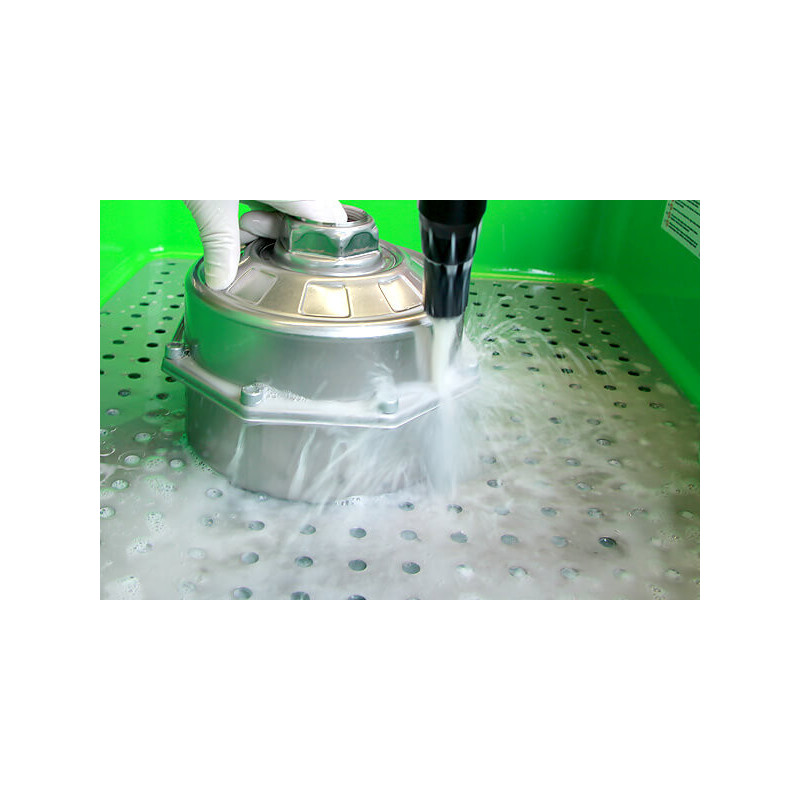 BIO- CIRCLE PROLAQ L 500 krāsu šķīdinātājs noņem vienas un divu komponentu akrila un epoksīda lakas, melamīna un alkīda krāsas.