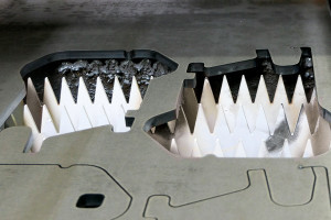 Surface protection for plasma- and laser-cutting machines